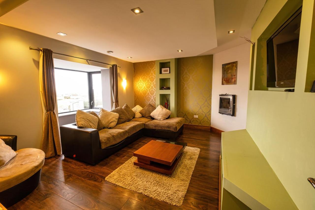 Вилла House By The Sea & Golf Course Инишкрон Экстерьер фото