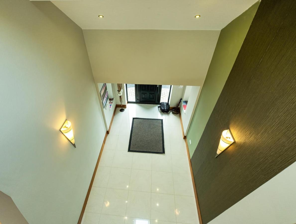 Вилла House By The Sea & Golf Course Инишкрон Экстерьер фото